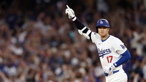 Shohei Ohtani joins famed 40.